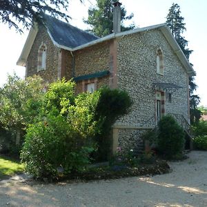 Le Point D'Orgue Bed & Breakfast Pineuilh Exterior photo