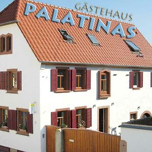 Gastehaus Palatinas Hotel Bochingen Exterior photo