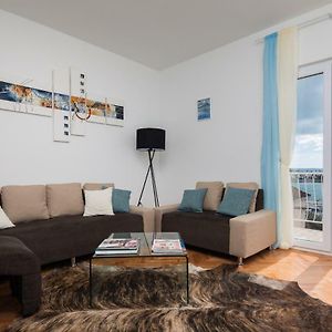 Mk-Elegant Apartment With A Sea View Balcony Trogir Exterior photo