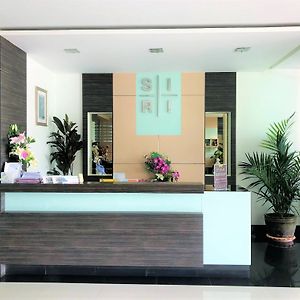 Siri Service Apartment Rayong Exterior photo