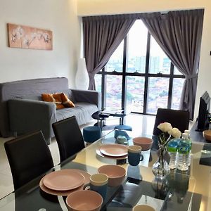 Splendid Suite 2 Bedroom @ Sunway & Pj Petaling Jaya Exterior photo