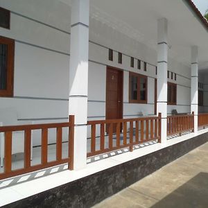 Savana Guesthouse Bromo Exterior photo