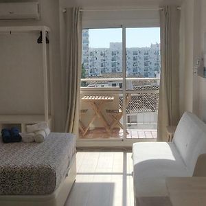 Sunny Suites Jupiter Apartments Benalmadena Exterior photo