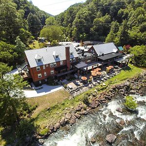 Historic Tapoco Lodge Exterior photo