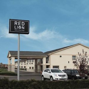 Red Lion Inn & Suites Ontario Exterior photo
