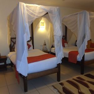 Best Western Plus Creekside Hotel Mombasa Exterior photo