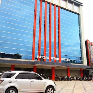 Parma Star Hotel Pekanbaru Exterior photo