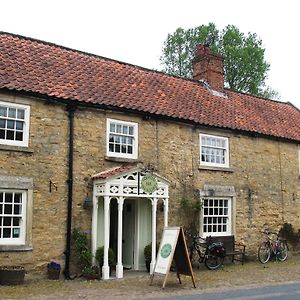 The Coxwold Tearooms And Bed & Breakfast York Exterior photo