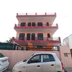 Oyo 16146 Royal Guest House Faridabad Exterior photo