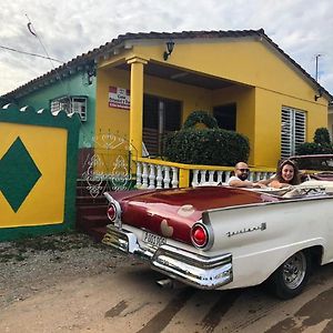 Casa Ottoniel Y Rosy Hotel Vinales Exterior photo