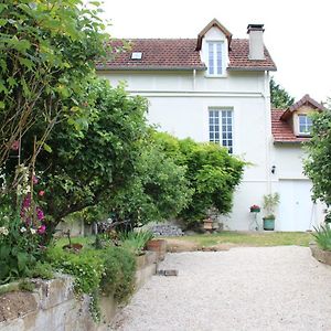 Belle Vue Terrasse Bed & Breakfast Giverny Exterior photo