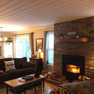 Best View Wonderland - Cozy Cabin On Pond In Deer Park Salmonier Nature Park Exterior photo