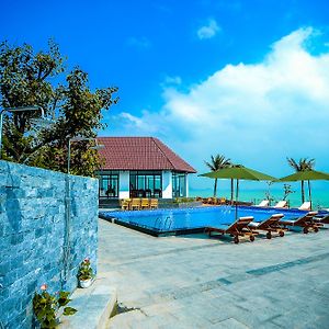 Aurora Villas And Resort Quy Nhon Exterior photo