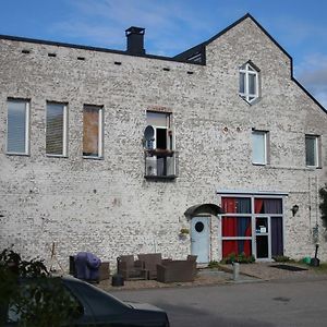 Guesthouse Little Tundra Lahti Exterior photo