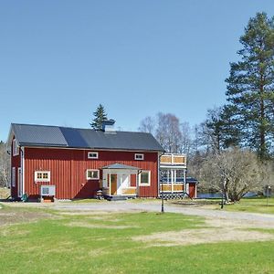Beautiful Home In Kopparberg With 2 Bedrooms, Sauna And Internet Exterior photo