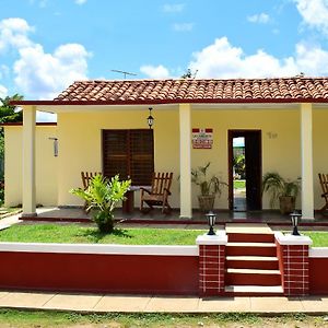 Casa La Carburita Hotel Vinales Exterior photo