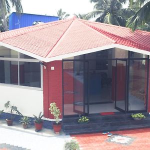 Hotel Jebasakthy Kanyakumari Exterior photo