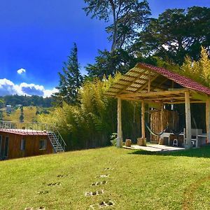 Cabana Mountain View Villa Heredia Exterior photo