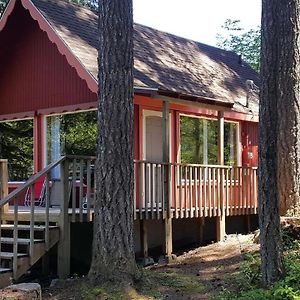 Mt Rainier Little Red Cabin Villa Ashford Exterior photo