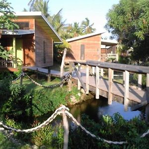 Hotel Le Beaupre Ouvea Exterior photo