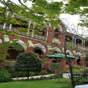 The Old Priory Hotel Beechworth Exterior photo