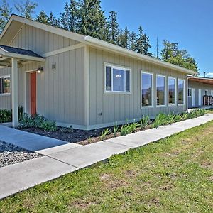 Sequim Cottage With Panoramic Olympic Mtn Views! Exterior photo