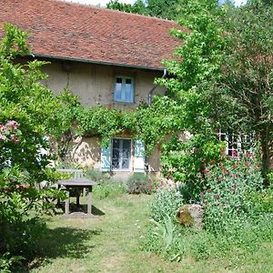 La Tour Bed & Breakfast Marcilly-la-Gueurce Exterior photo