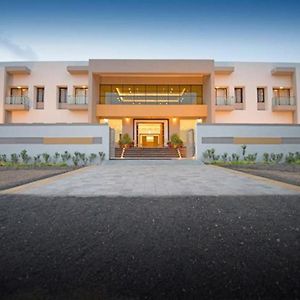 Hotel President Banquet & Lawn Aurangabad  Exterior photo