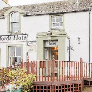 Oyo Clovenfords Hotel Exterior photo