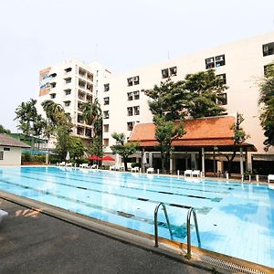 D-Haus Ladprao Residence Bangkok Exterior photo