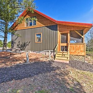 Honey House Cabin - A Quiet Countryside Retreat! Villa Nappanee Exterior photo