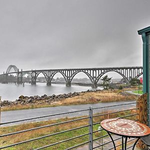 Waterfront Oregon Abode With Balcony And Ocean Views! Newport Exterior photo