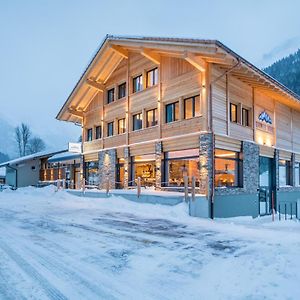 Gadmer Lodge - Dein Zuhause In Den Bergen Gadmen Exterior photo