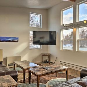 Pet-Friendly Duplex With Northern Lights Aurora View Homer Exterior photo