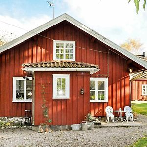 8 Person Holiday Home In Varg N Vastra Tunhem Exterior photo