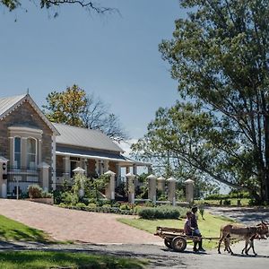 Cornerstone Manor Bed & Breakfast Grahamstown Exterior photo