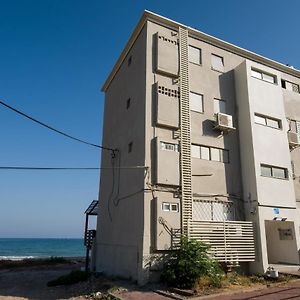 Dream On The Beach Haifa Exterior photo
