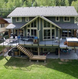 Pineview Lodge By Bear Country Vr Sun Peaks Exterior photo