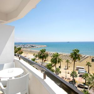 Les Palmiers Beach Hotel Larnaca Exterior photo