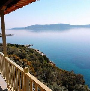 Odyssia Near The Seaside Apartment Agios Petros  Exterior photo