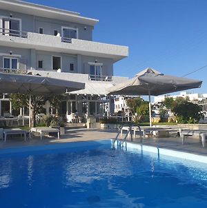 Syros Holidays Hotel Vari  Exterior photo