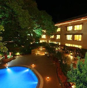 Hotel Saket Plaza Mahabaleshwar Exterior photo