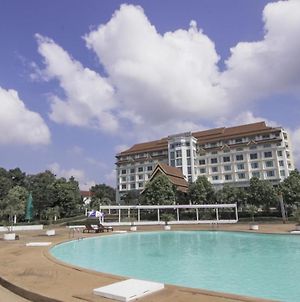 Arawan Riverside Hotel Pakse Exterior photo