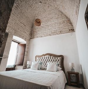 Trullo Malvasia-Trulli Anti Charme & Relax Bed & Breakfast Alberobello Exterior photo