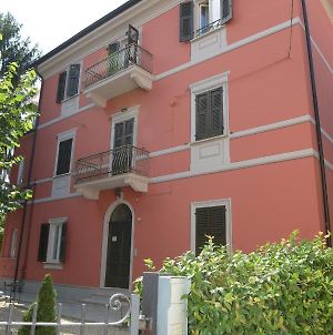 Rivaro Palace Apartment Novi Ligure Exterior photo