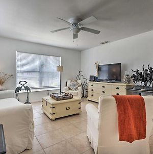 Nsb Condo With Pool And Grill Deck Walk To Beach New Smyrna Beach Exterior photo