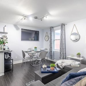 Newly Renovated - Upscale 2Br - Steps To Little Italy! Apartment Ottawa Exterior photo