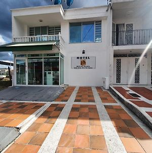 Hotel Royal Plaza Villavicencio Exterior photo