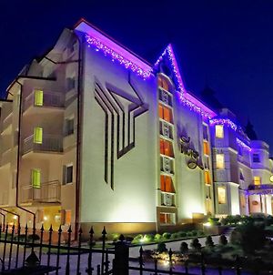 Victor Hotel Resort & Spa Truskavets Exterior photo