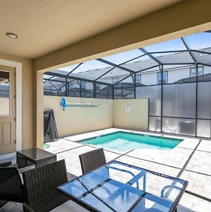 Luxury Town Home With Splash Pool In Solara Resort Townhouse Kissimmee Exterior photo